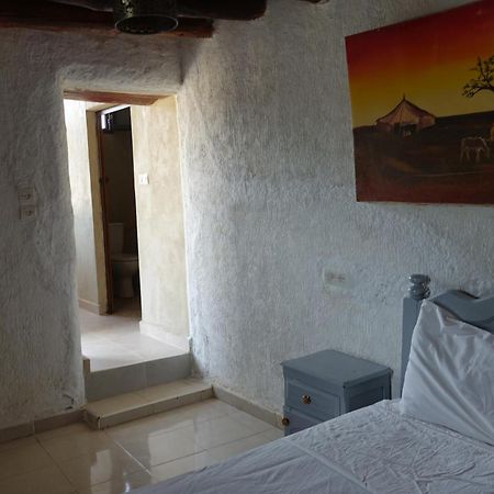 Relais De Tahla Hotell Aïn Bou Mahdi Exteriör bild