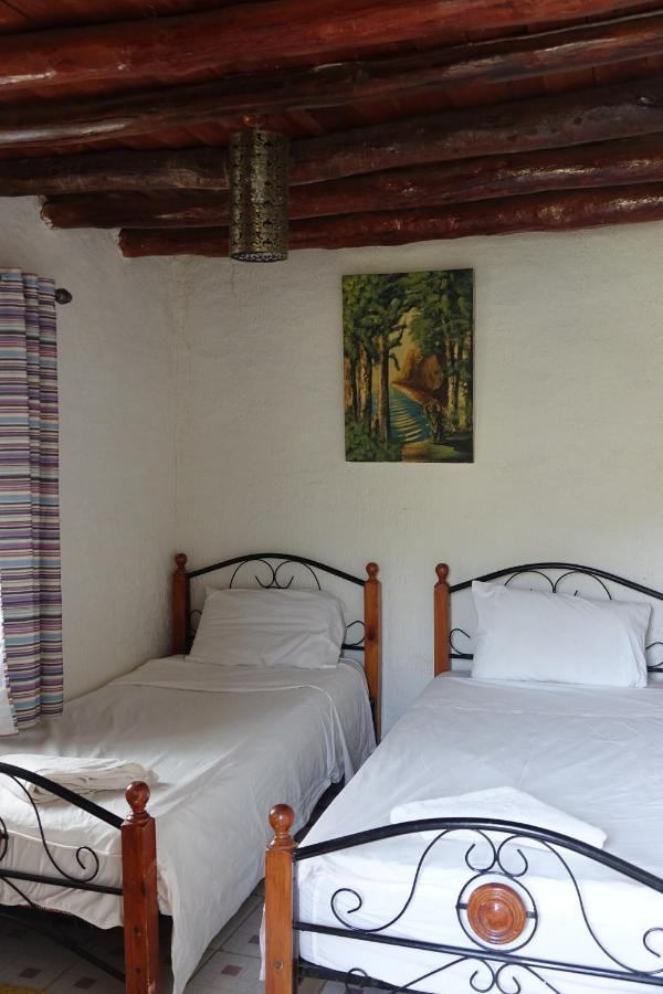Relais De Tahla Hotell Aïn Bou Mahdi Exteriör bild