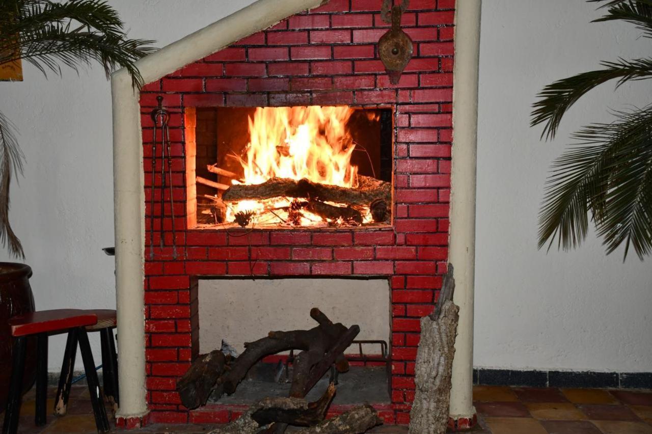 Relais De Tahla Hotell Aïn Bou Mahdi Exteriör bild
