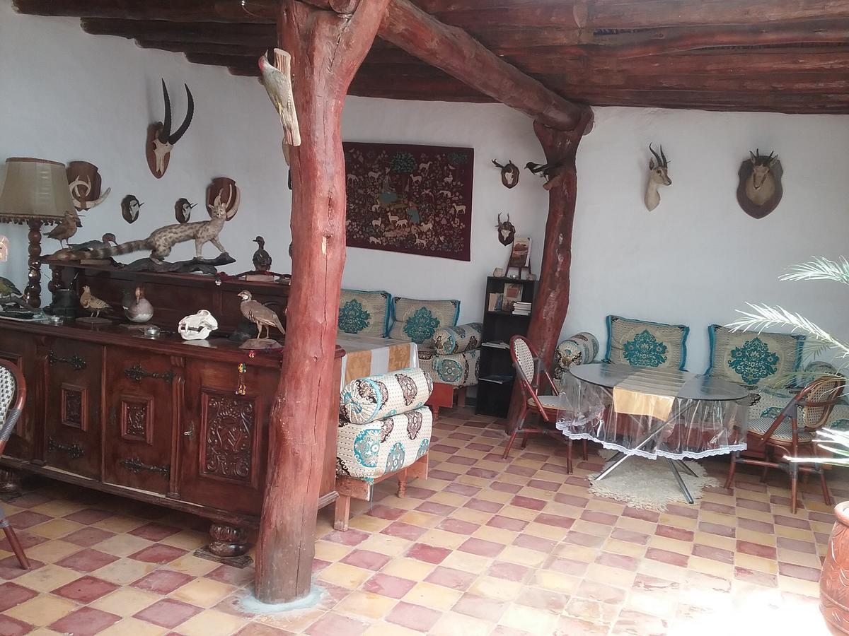 Relais De Tahla Hotell Aïn Bou Mahdi Exteriör bild